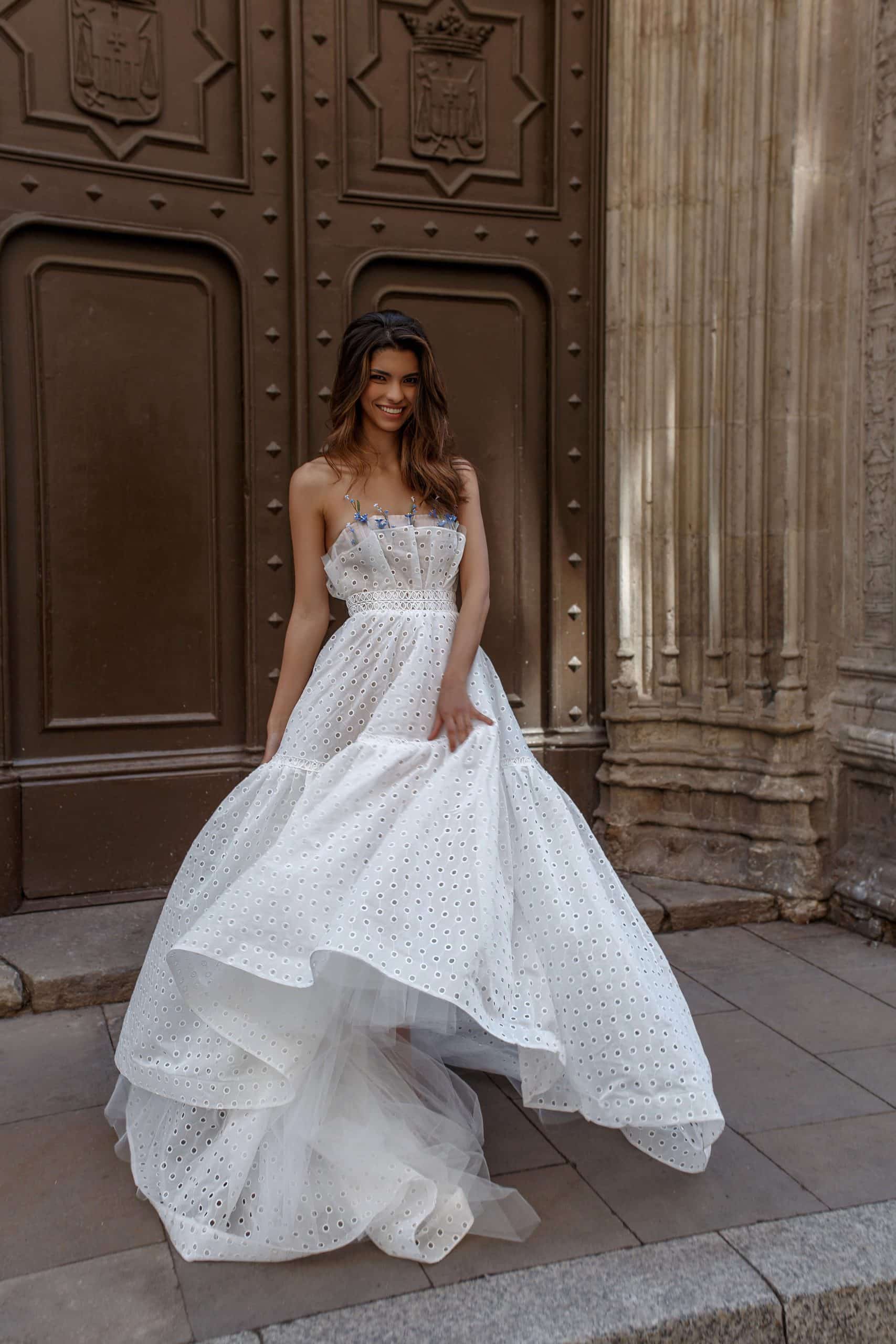 The Dress Brautmode aus Kreuzlingen bei Thurgau Julie the dress - 4ED79752 2926 4E00 B5A4 31951D245D13The Dress Brautmode aus Kreuzlingen bei Thurgau Julie the dress scaled