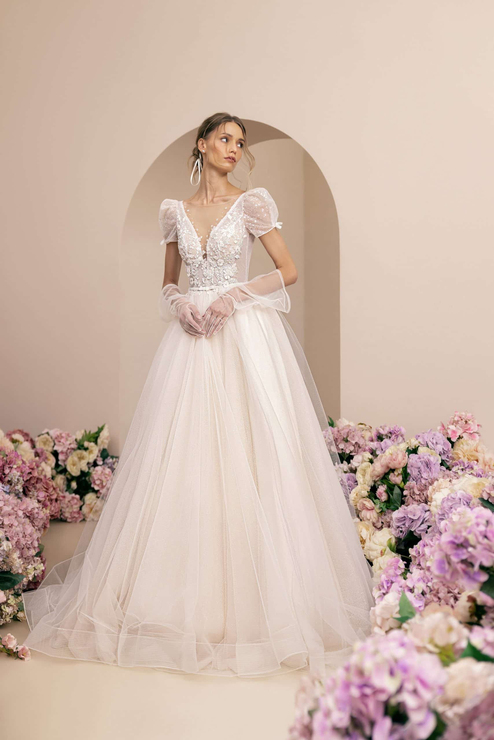 The Dress Brautmode aus Kreuzlingen bei Thurgau Julie the dress - 6452736A 30DE 4F04 8BF8 9971C5F1716AThe Dress Brautmode aus Kreuzlingen bei Thurgau Julie the dress scaled