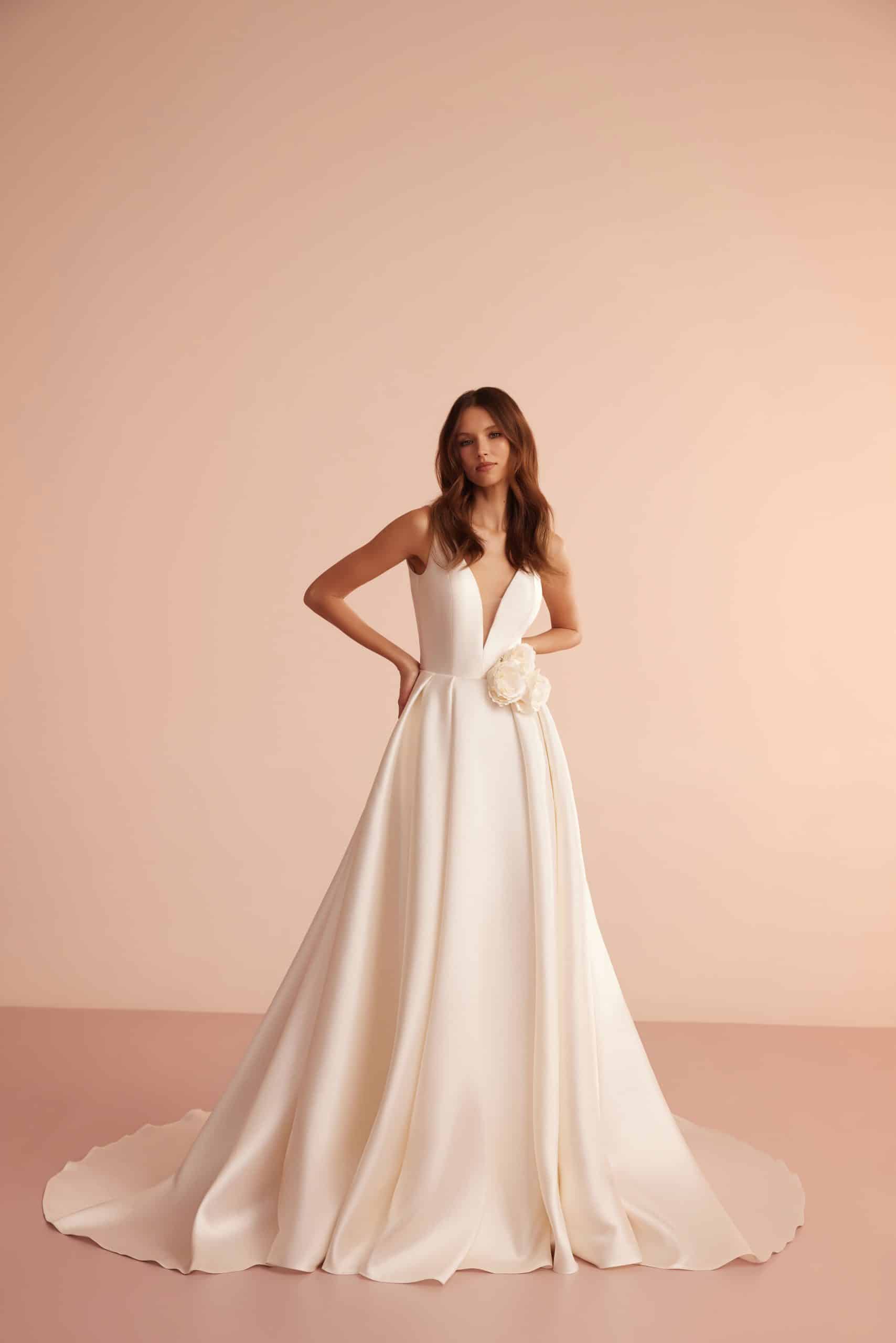 The Dress Brautmode aus Kreuzlingen bei Thurgau Julie the dress - IMG 3428 scaled