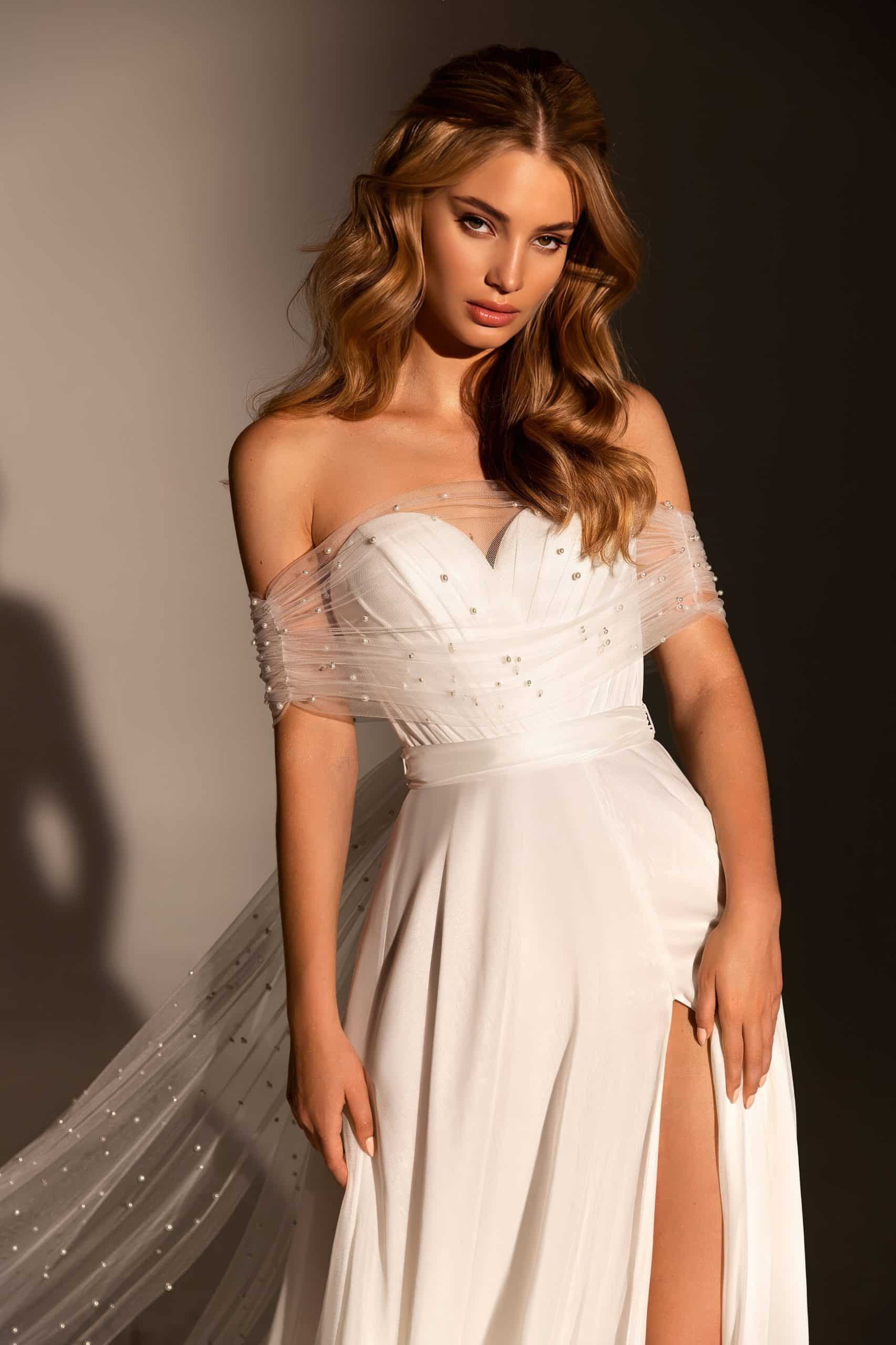 The Dress Brautmode aus Kreuzlingen bei Thurgau Julie the dress - LAYLAThe Dress Brautmode aus Kreuzlingen bei Thurgau Julie the dress scaled