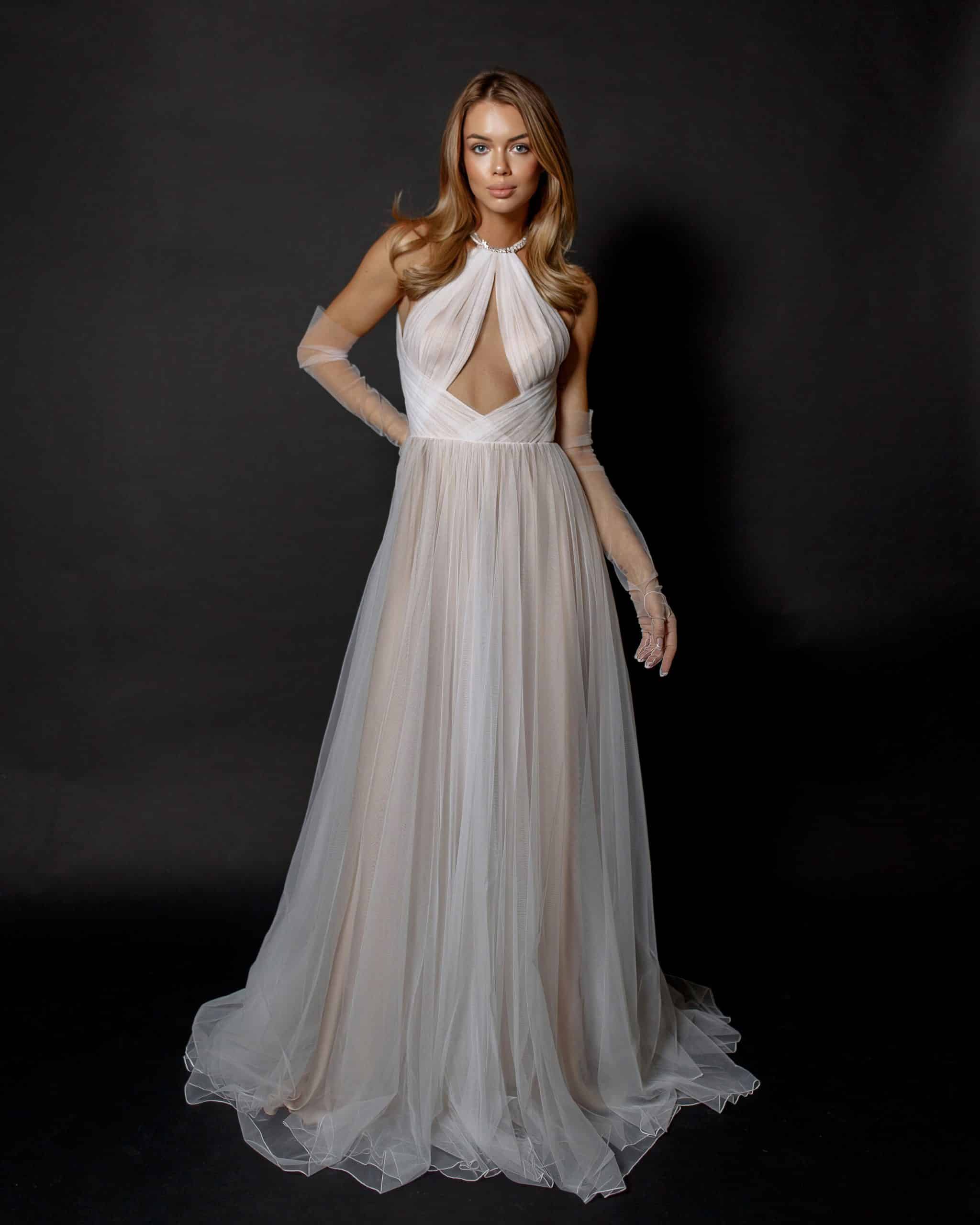 The Dress Brautmode aus Kreuzlingen bei Thurgau Julie the dress - MeltemiThe Dress Brautmode aus Kreuzlingen bei Thurgau Julie the dress scaled