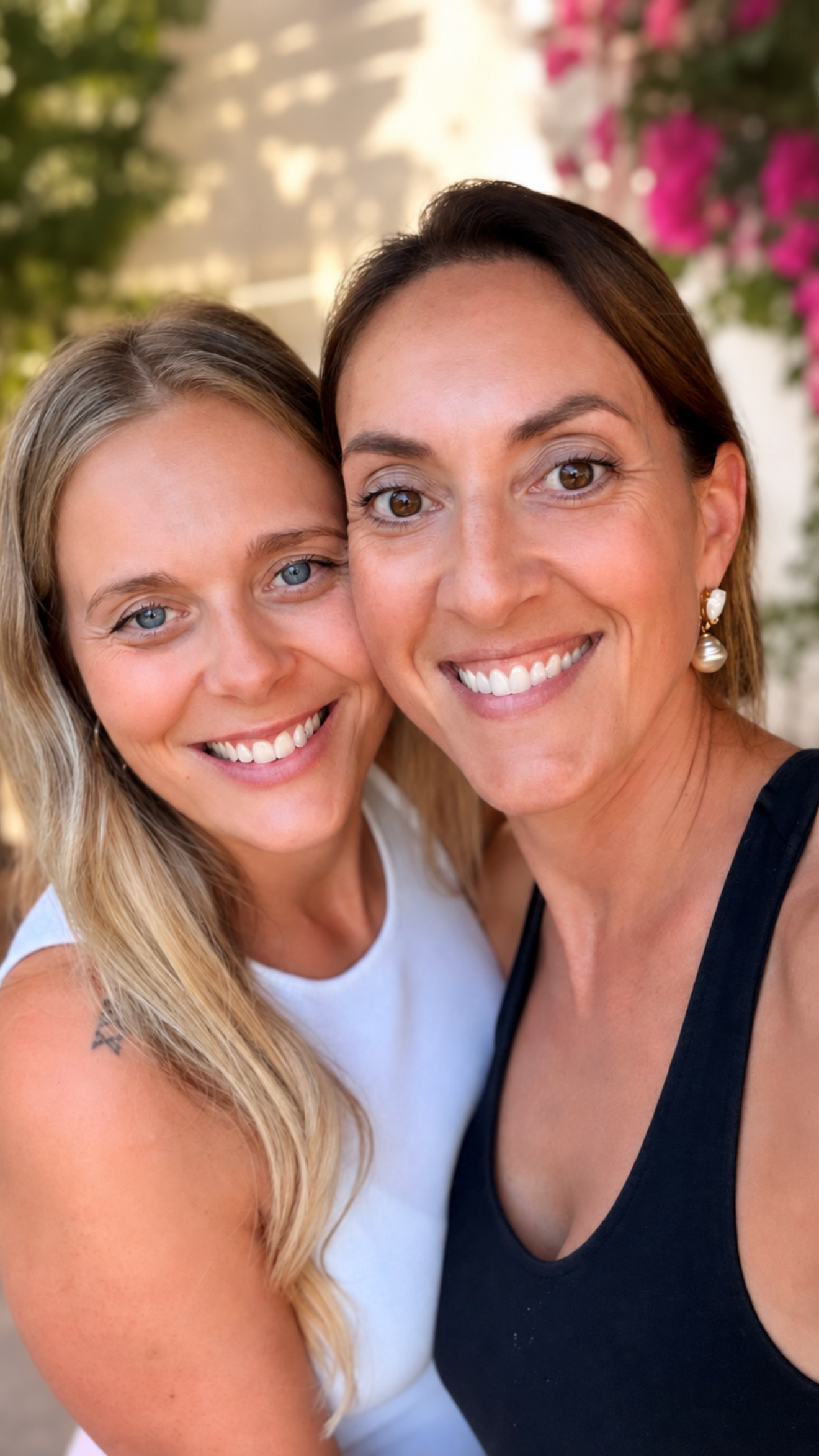 Annalena und Julie THE DRESS Juliane Aerne The Dress Brautmode aus Kreuzlingen bei Thurgau Julie the dress - Brautkleid