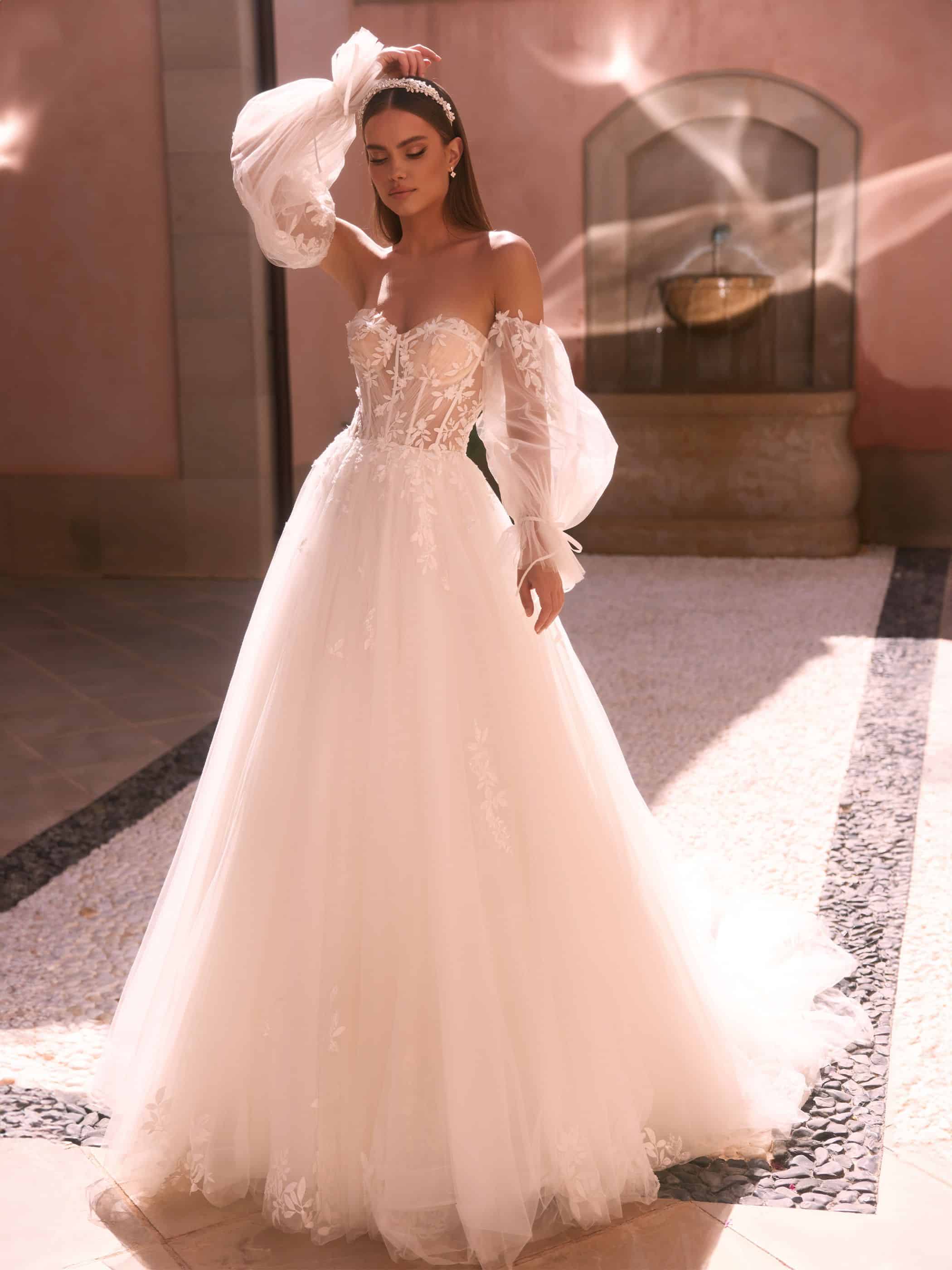 The Dress Brautmode aus Kreuzlingen bei Thurgau Julie the dress - bianco evento limited dress adonis 6
